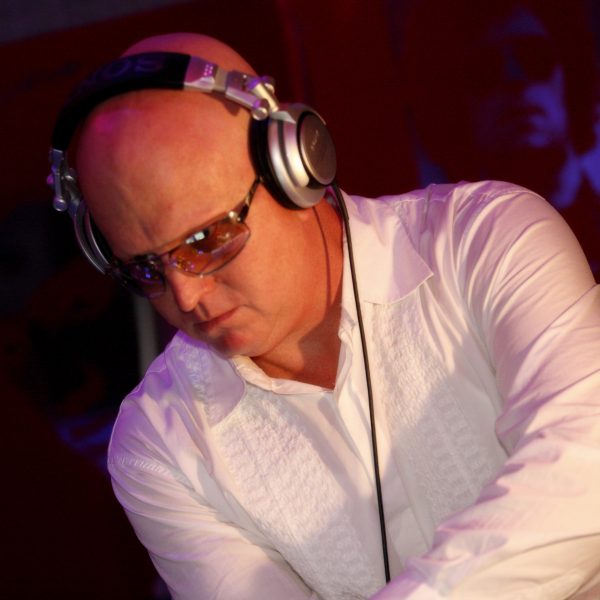 Bezy, Spencer - DJ Image